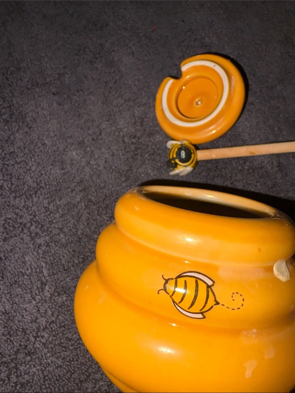 Ceramic Honey Pot with Bee Dipper - Yellow